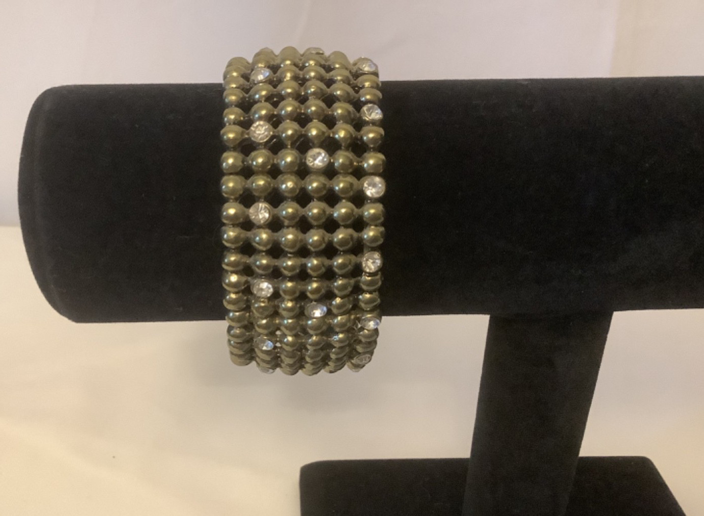 Gold Metal and Clear Crystal Stretch Bracelet