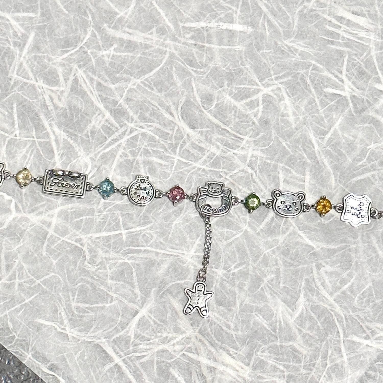 Adorable Gingerbread Bear Bracelet, Colorful Crystal Pendant,Zinc Alloy Jewelry