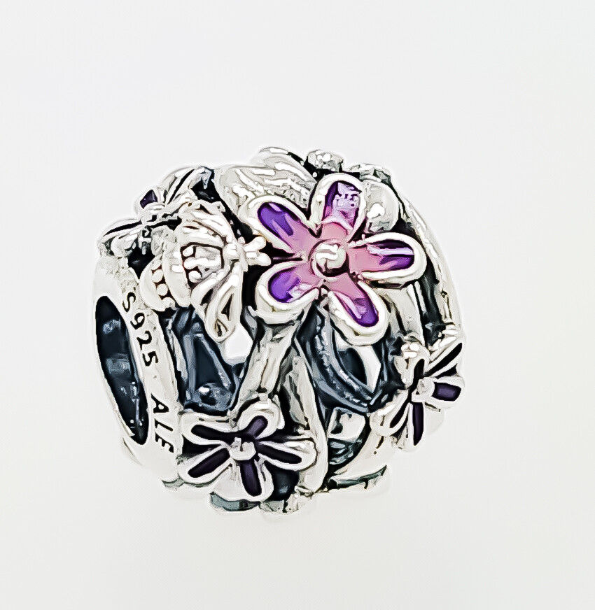 New 100% Authentic PANDORA 925 Openwork Purple Daisy Pendant Charm 798772C02