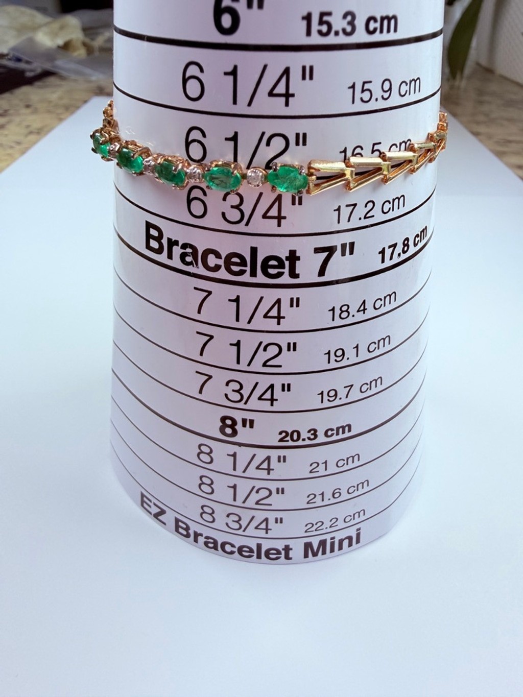 14K Solid Yellow Gold Emerald & Diamond VTG Chevron Arrow Link Tennis Bracelet