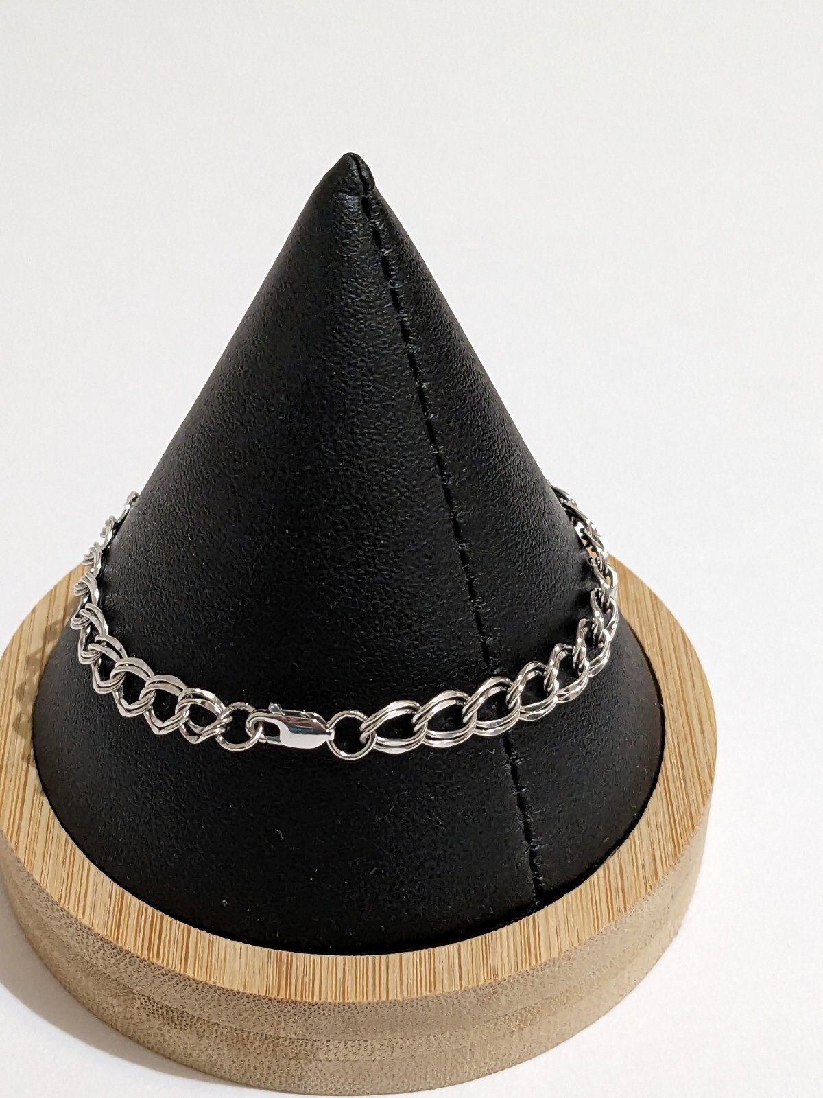 Silver Tone Double Oval Link Chain Bracelet. Modern. Minimalist. 7.5″.