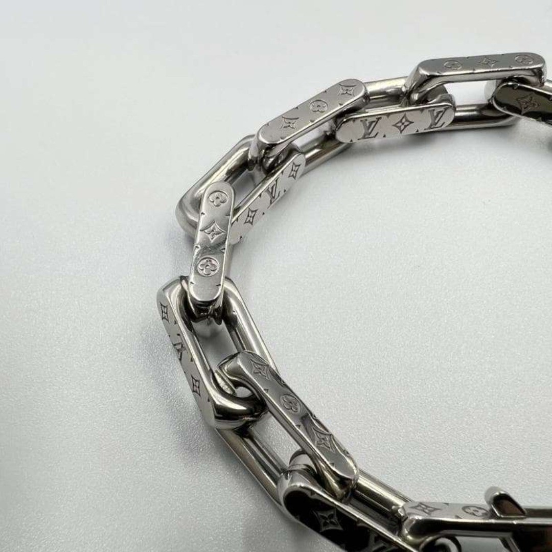 Louis Vuitton Monogram Chain Bracelet Silver M00309 Men’s JAPAN