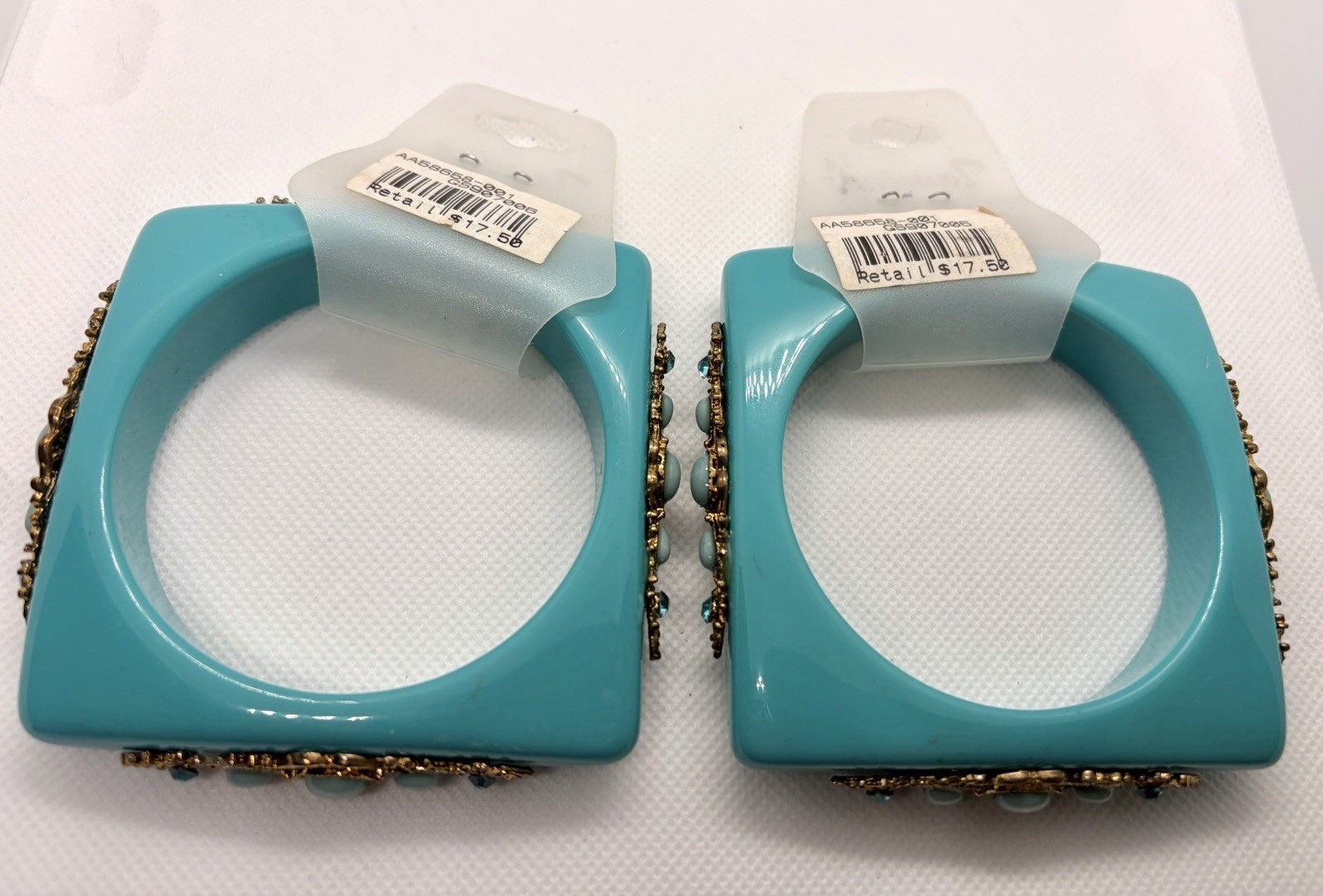 Set Of Blue Square Plastic Stackable Bangle Bracelets No Clasp Gold Tone Fashion