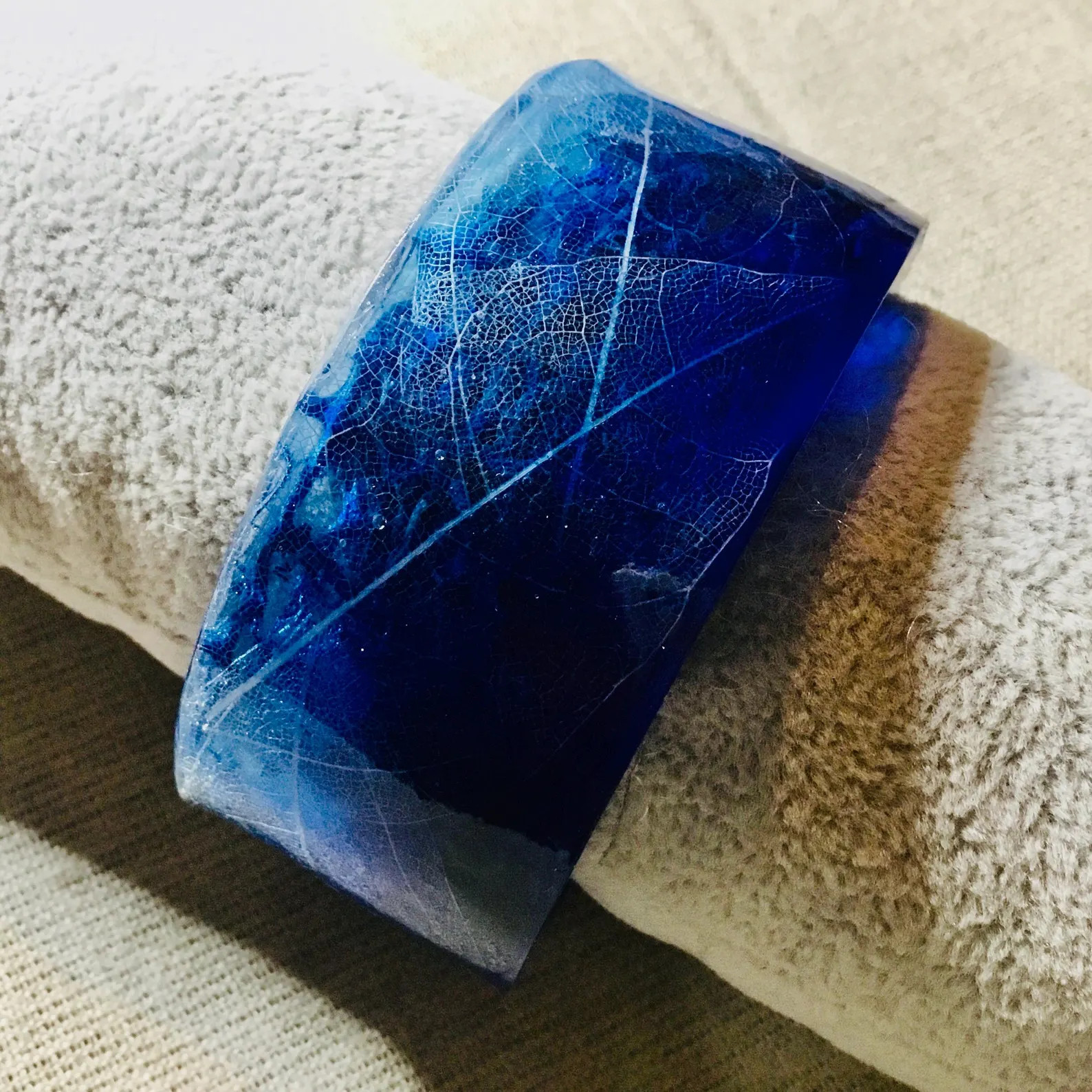 Blue moss & white leaf resin bangle,cuff bracelets,unique handmade jewelry gifts