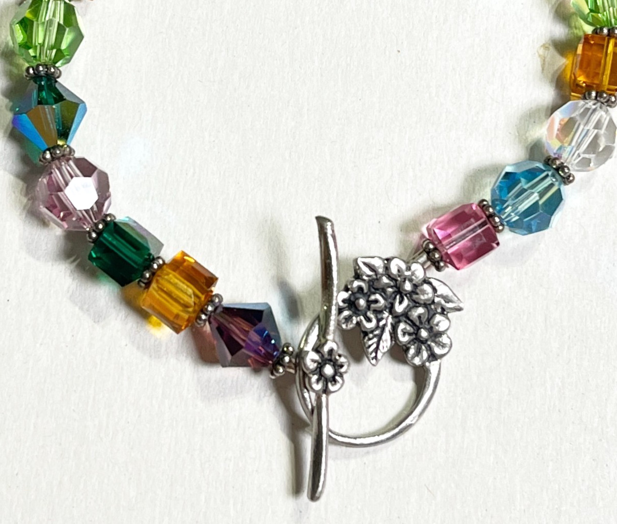 Crystal Beaded Bracelet Silver Tone Floral Toggle Clasp Mix Shapes Faceted Glass