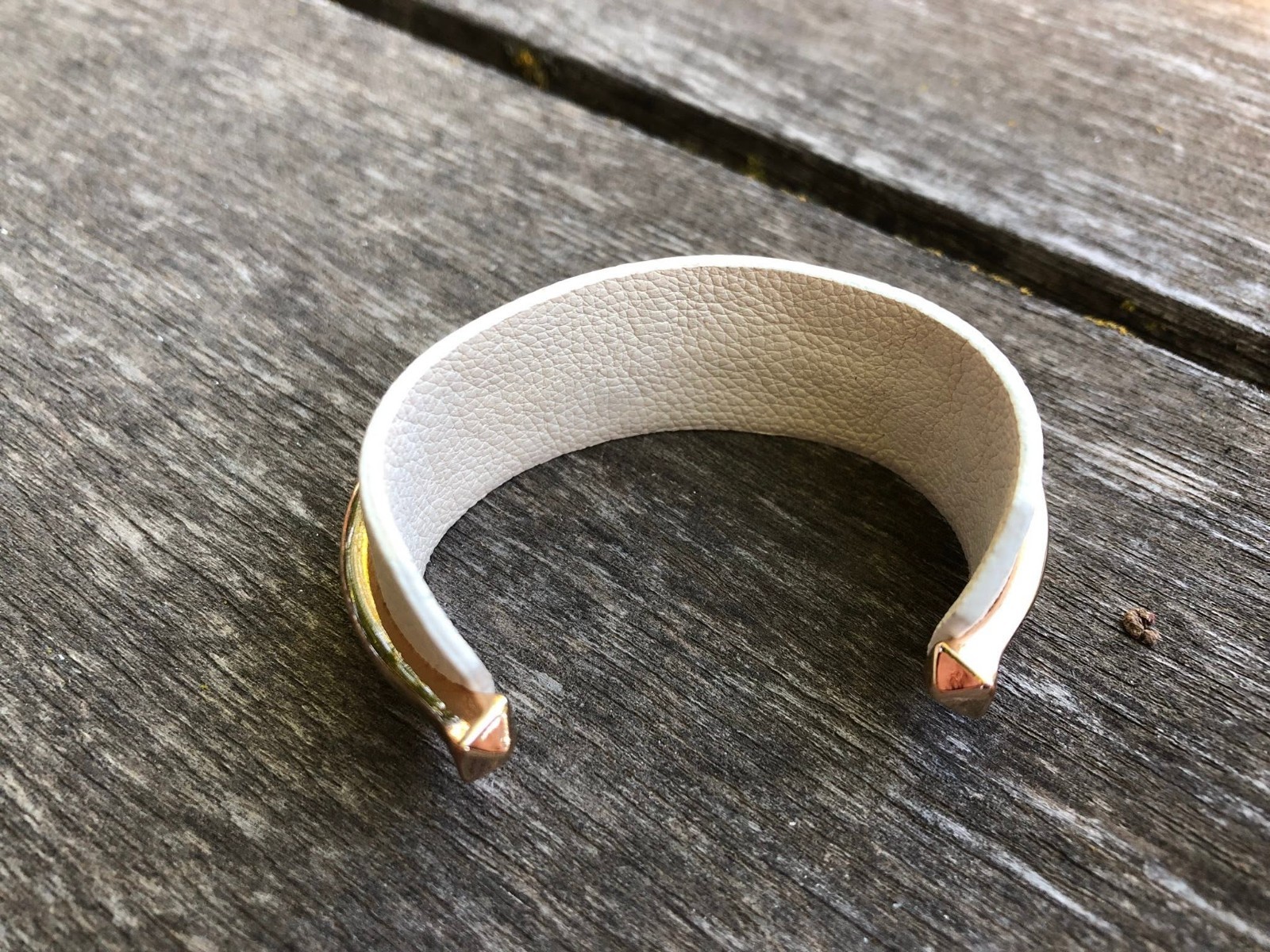 Lot of 2 gold costume jewelry bracelets