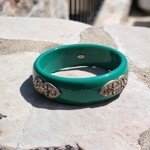 Premier Designs Green Resin Bangle with Gold Filigree Accents