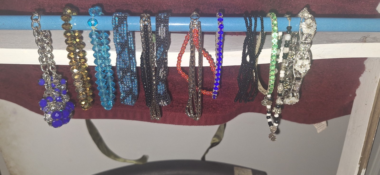 Lot Of 12 Fashion and Stretch Beaded Bracelets great for dress-up FREE SHIPPING!