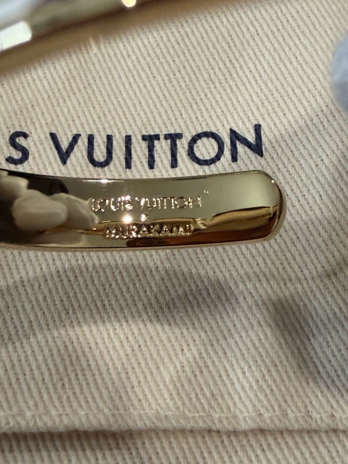 Louis Vuitton Murakami Initiales LV Bracelet Medium White Gold
