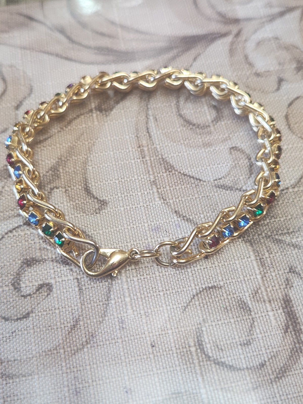 Goldtone Bracelet Rhinestones of Blue Red Green Yellow Purple 7 1/2″