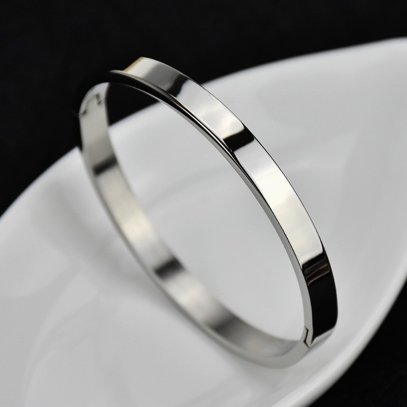 Stainless Steel Women Bracelet. SILVER or GOLD