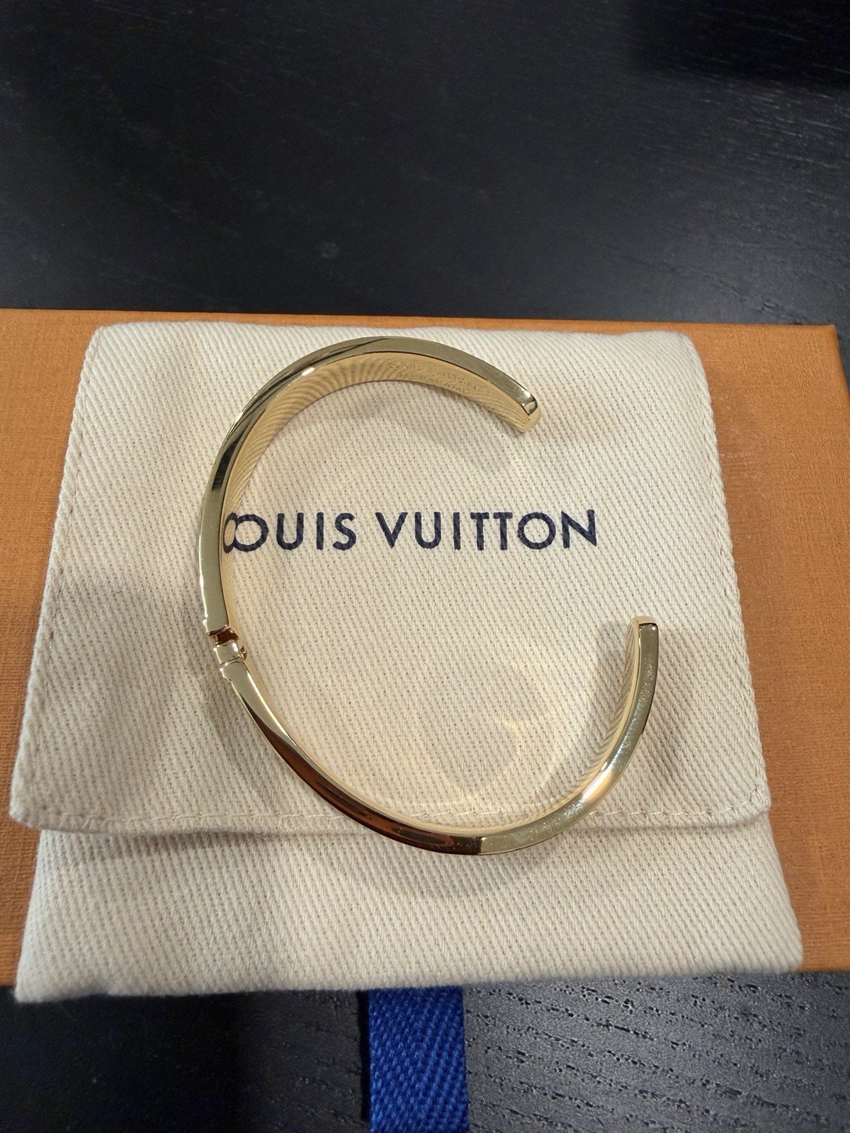 Louis Vuitton Murakami Initiales LV Bracelet Medium White Gold