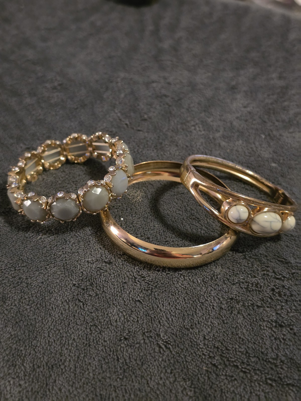 Lot of 3 Gold Tone Hinged Bangle Bracelets – White Round Cabochon, Bezel