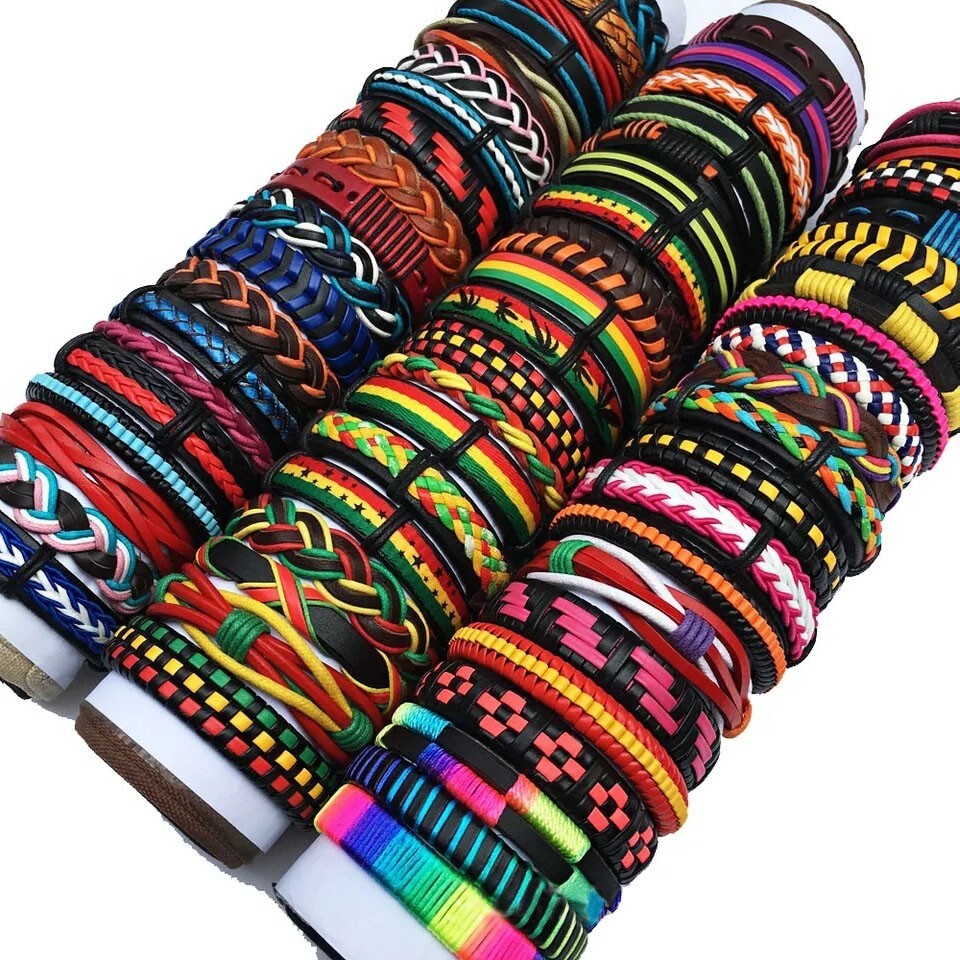 100pcs Wholesale Wristbands Retro Handmade Genuine Leather Surfer Cuff Bracelets