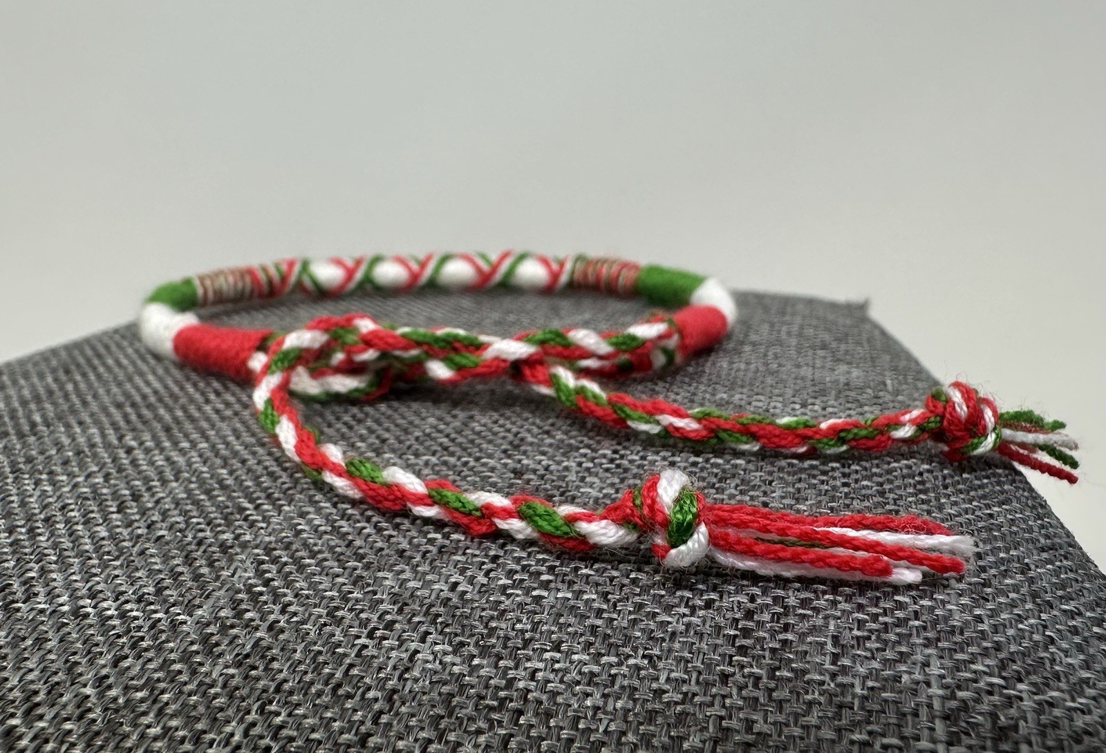 Italian Flag Braided Bracelet – Handmade Unisex Adjustable Italy Colors Jewelry