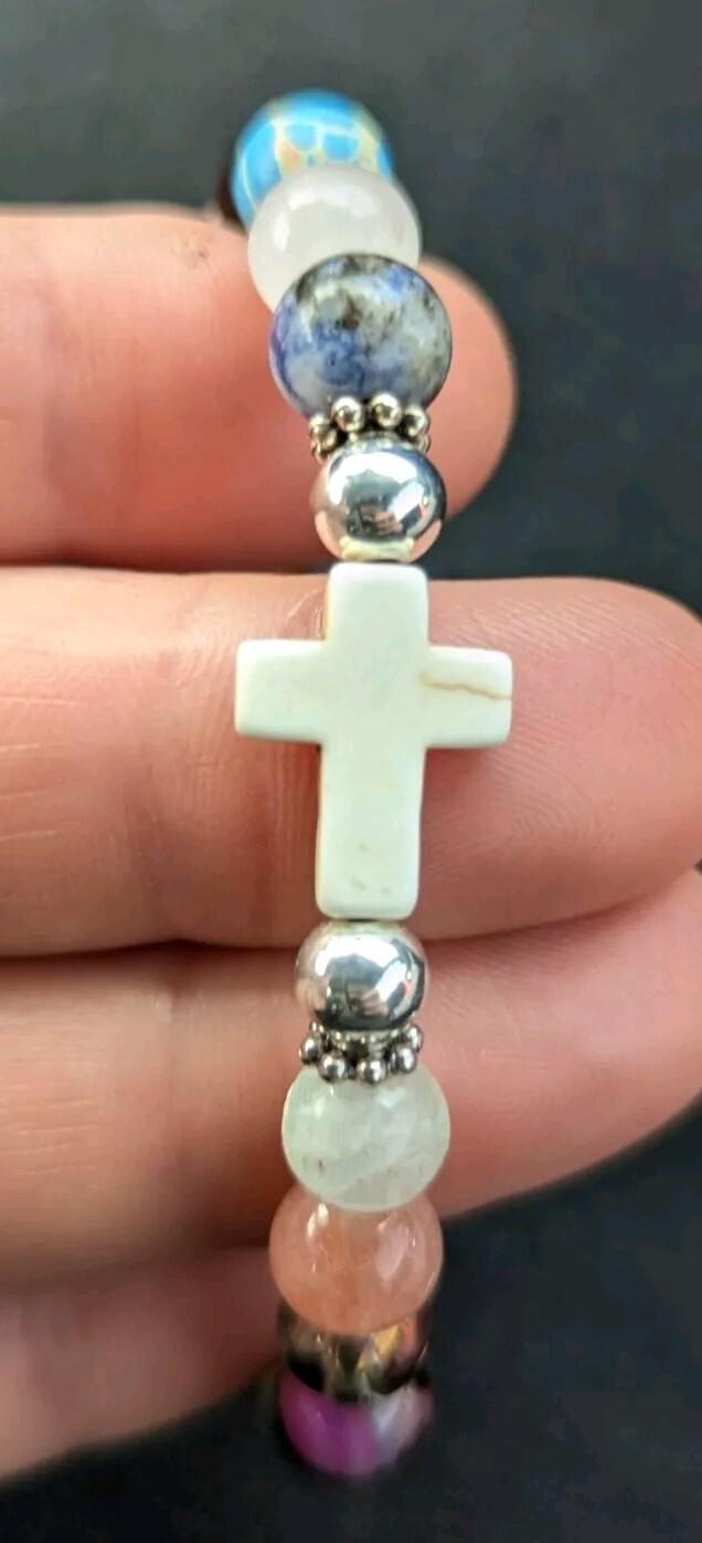 Women’s Stylish Cross Messy Mixed Beaded Stretch Bracelet (17cm) S/M Wrist