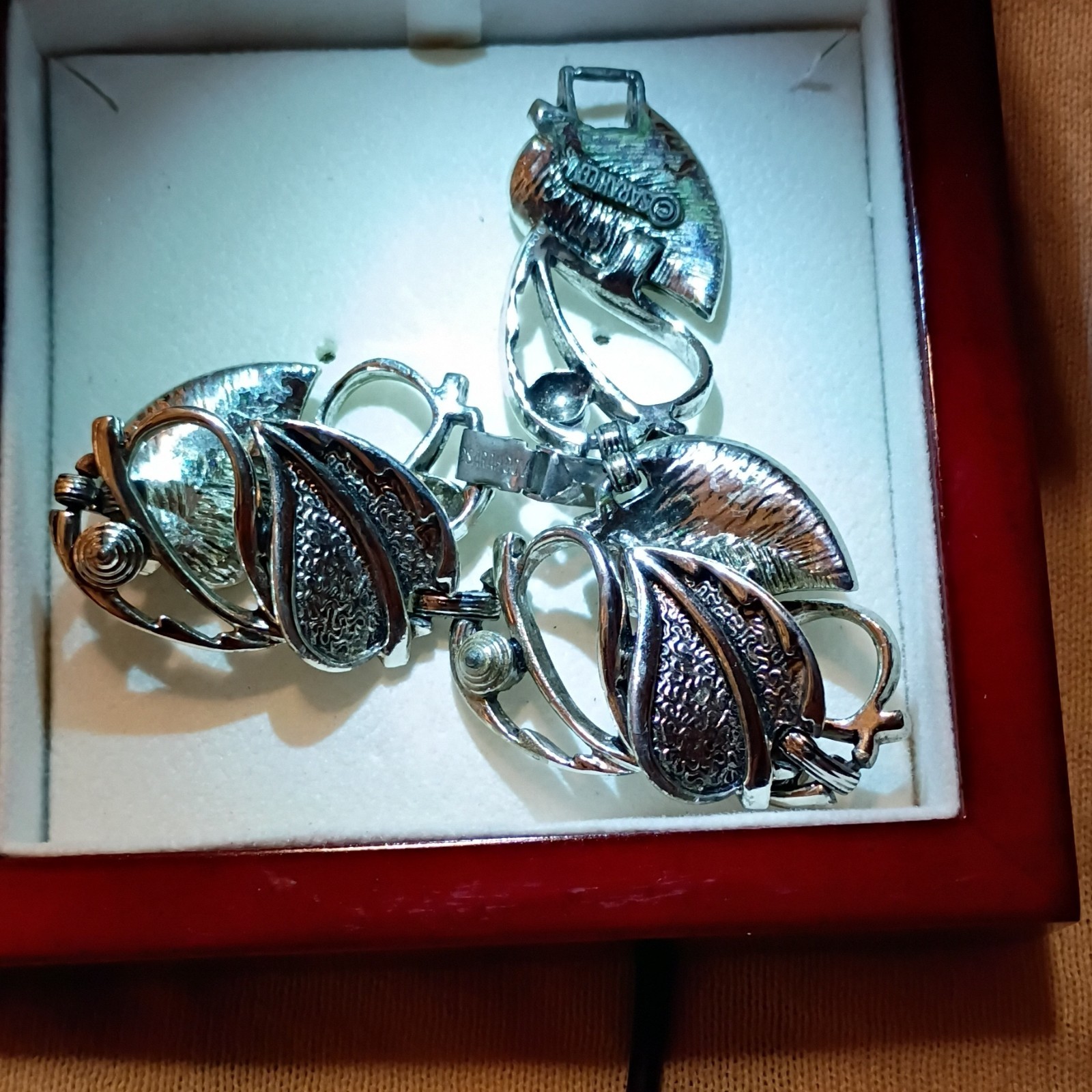 Sarah Coventry Silver Tone Leaf Link Chain Bracelet, Signed, Box Closure