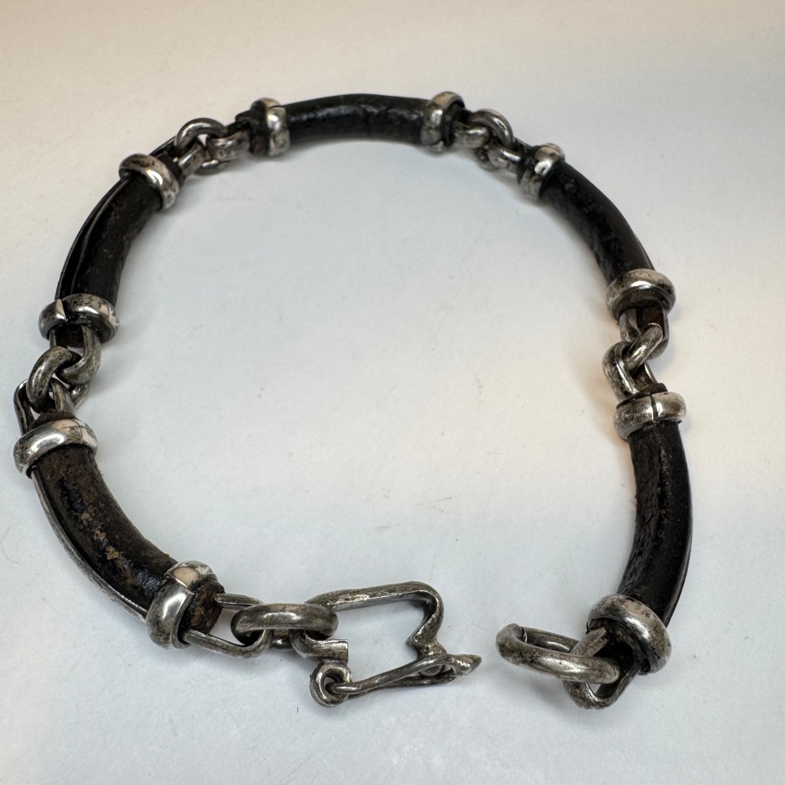 Vintage Taxco Mexico 925 Sterling Silver & Black Leather Inlay Bracelet TA-112