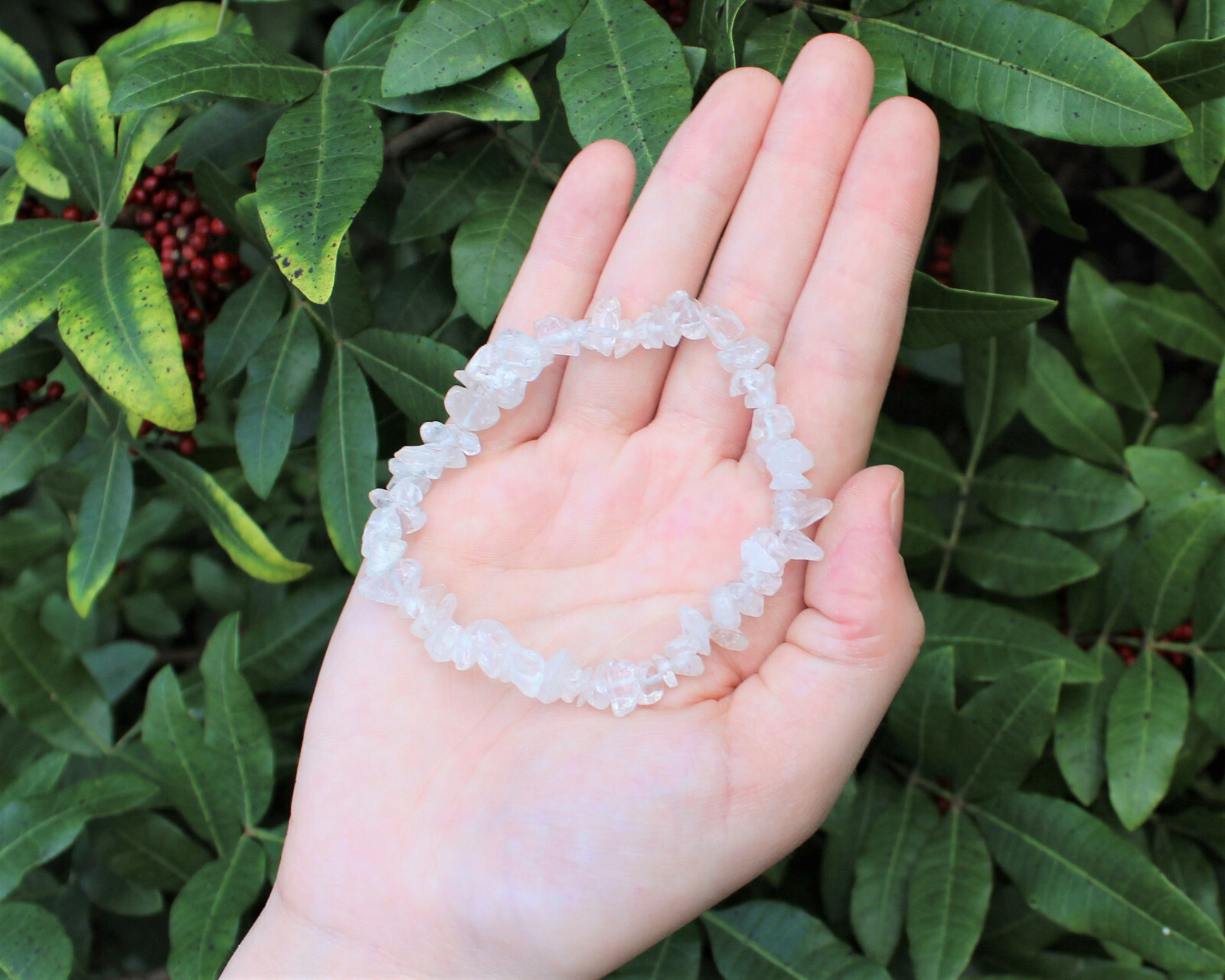 Clear Quartz Chip Bracelet, Gemstone Chip Jewelry Crystal (Stretchy – US Seller)