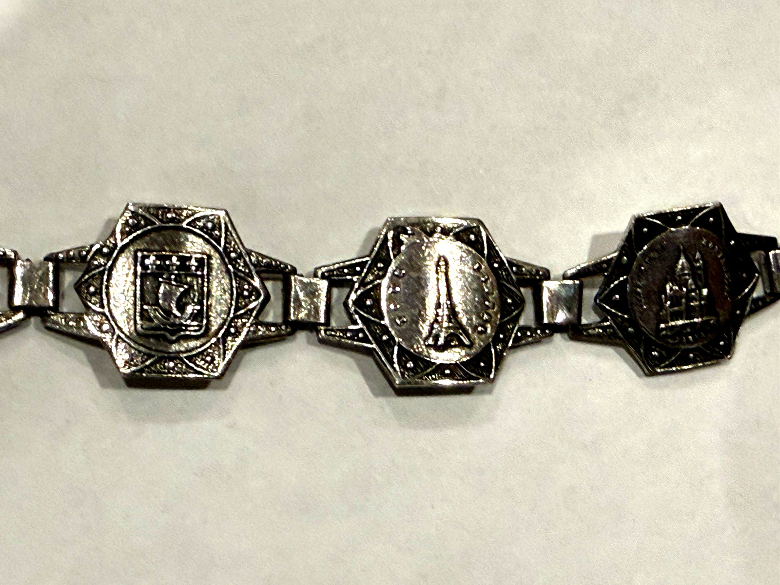 FILIGRANE DEPOSE ART DECOSILVER BRACELET PARIS EIFFEL TOWER FRANCE NOTRE DAME 7″