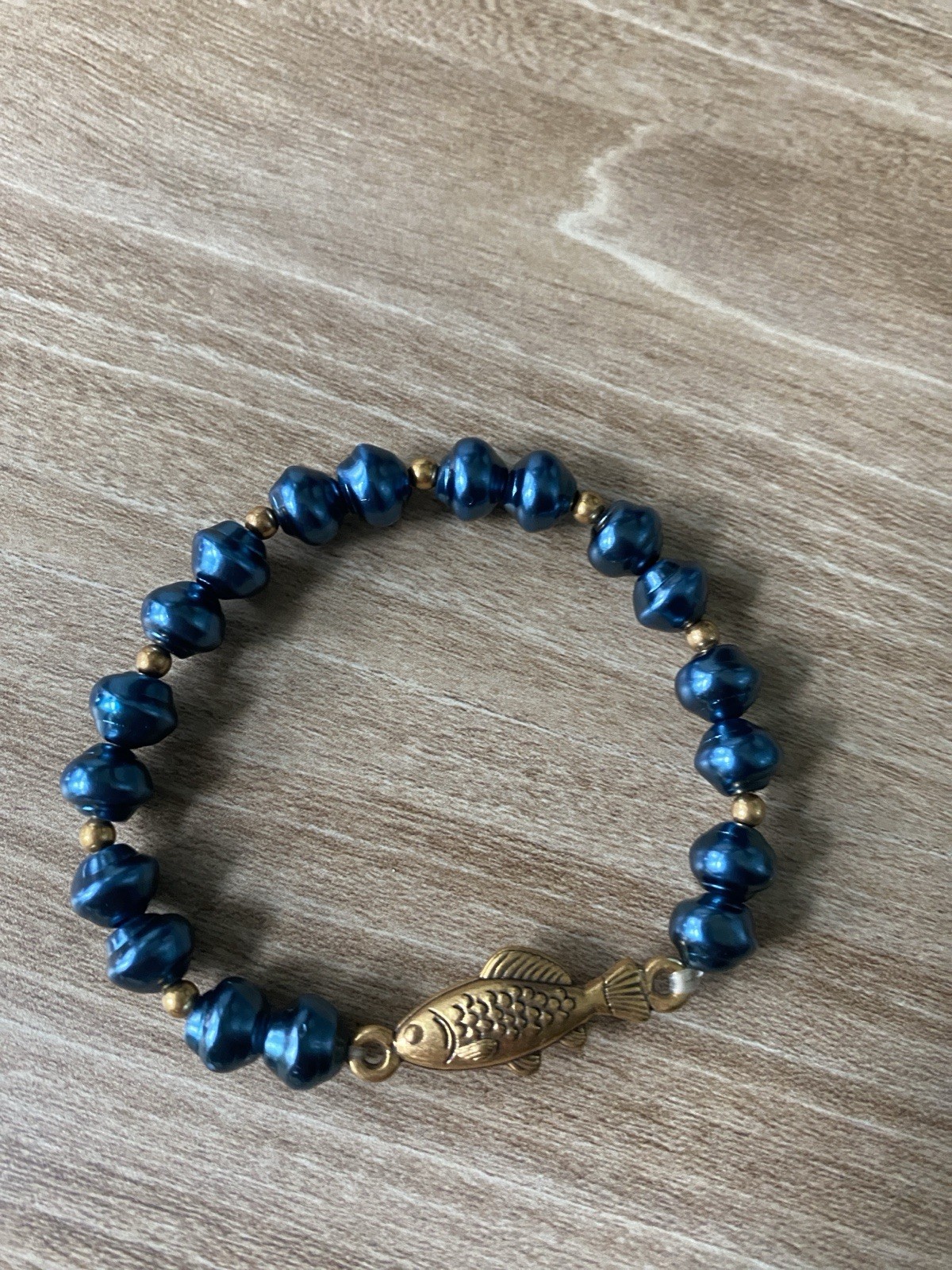 ALEX AND ANI Retired 2021 Pearl + Fish Beaded Stretch Bracelet