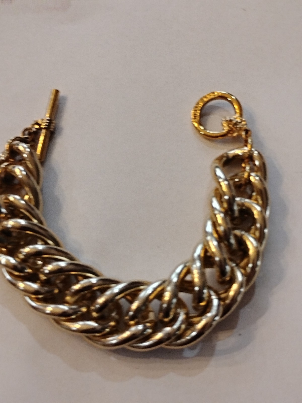 VINTAGE ANNE KLEIN GOLD TONE LINK 8-IN BRACELET