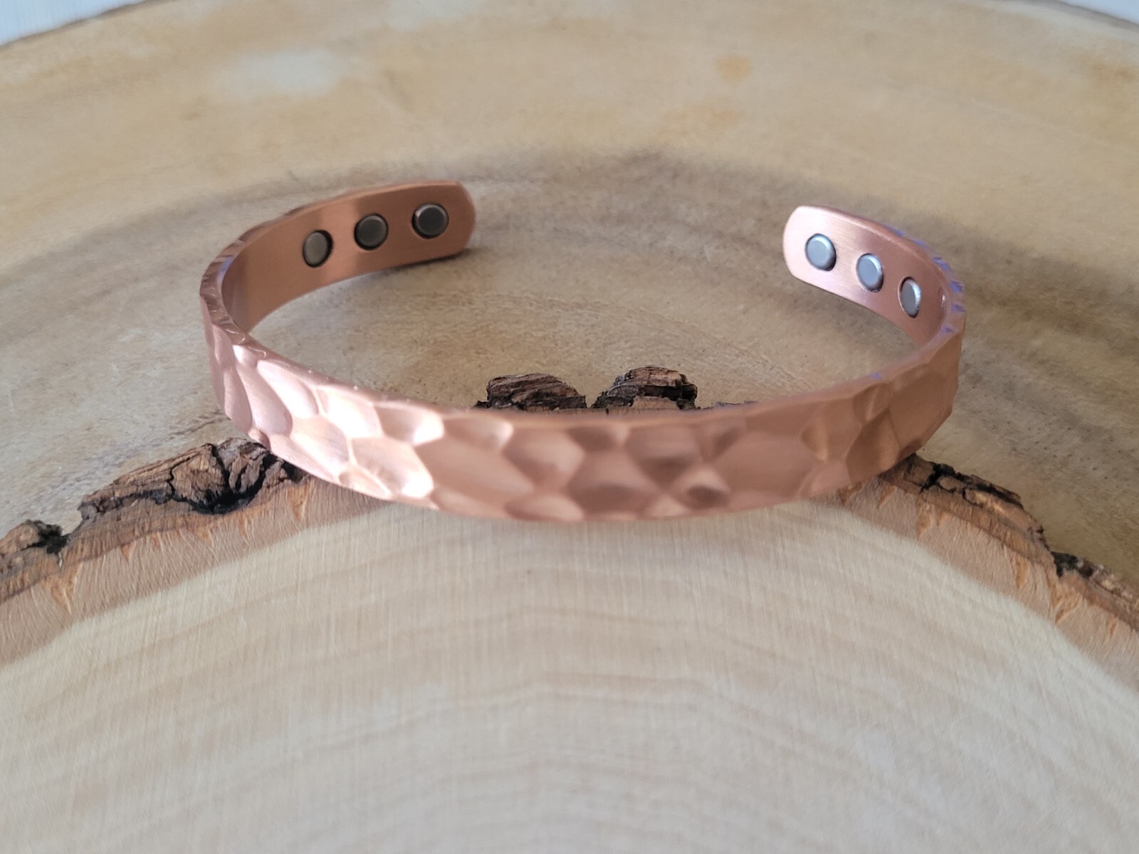 Hammered Solid Pure Copper Magnetic Cuff – Arthritis Therapy Adjustable Bracelet