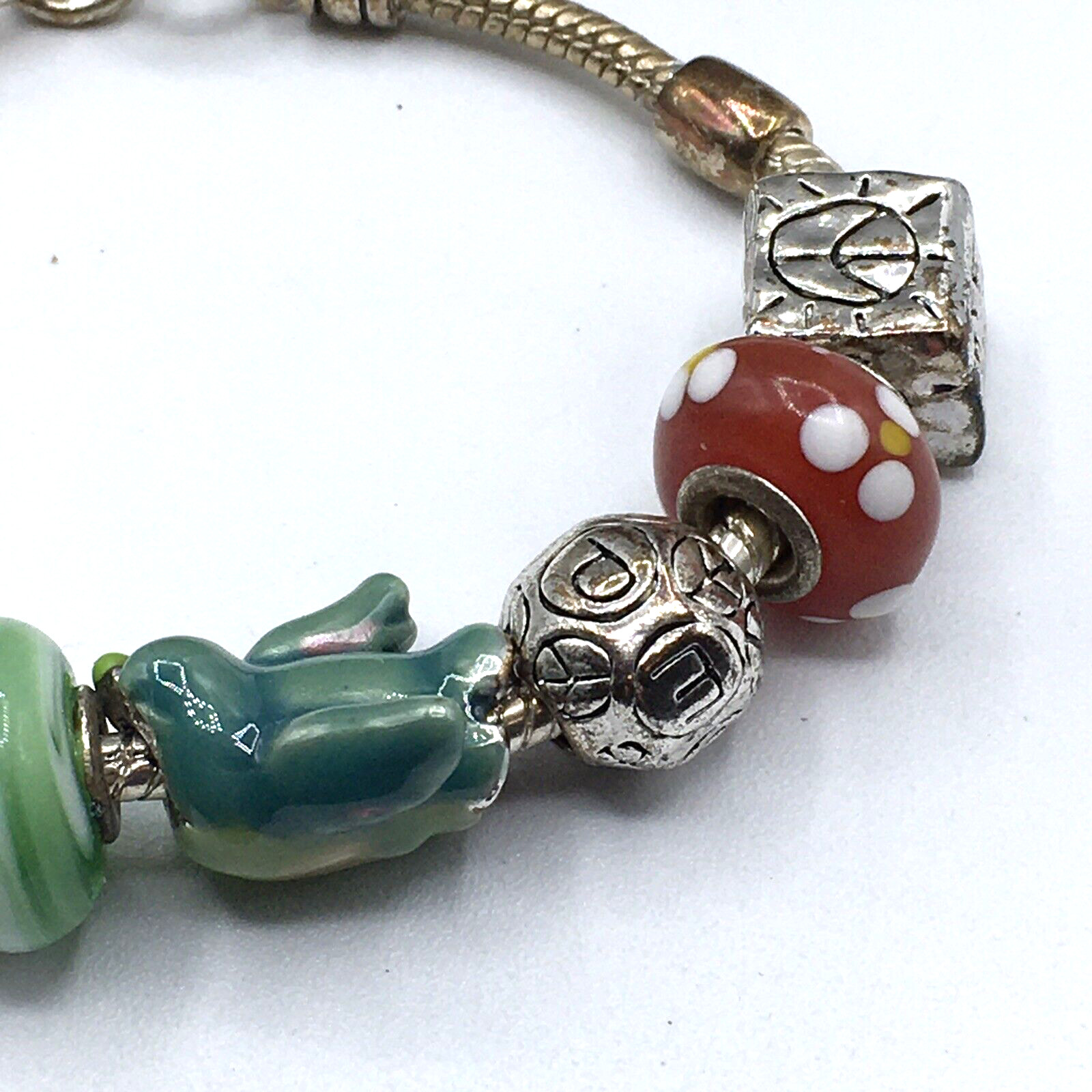 Silver Tone 8″ Snake Chain Bracelet Bird Peace Sign Heart Blue Red Glass Beads