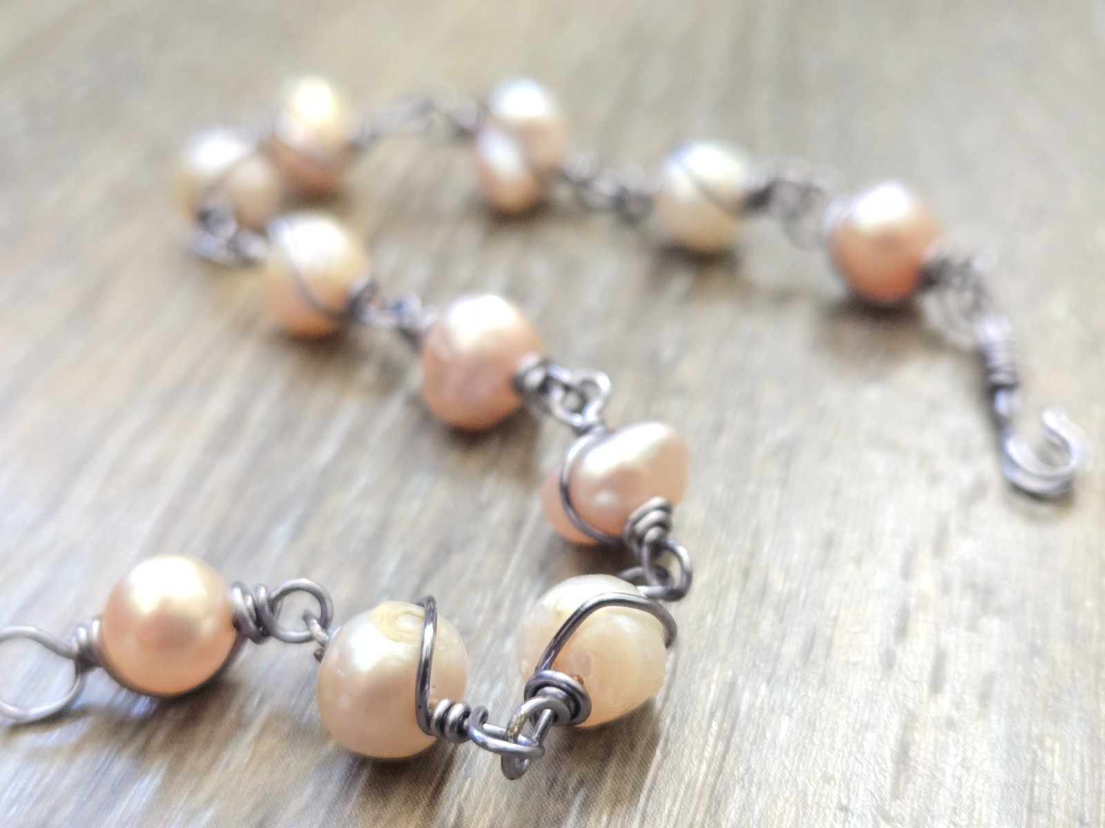 New pearl oxidized silver plated double wire wrap handmade bracelet, 8in, 8.42g