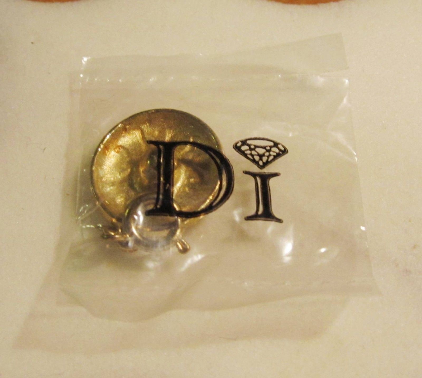 Diamonds International Sombrero Gold Charm from Cozumel Mexico Brand New