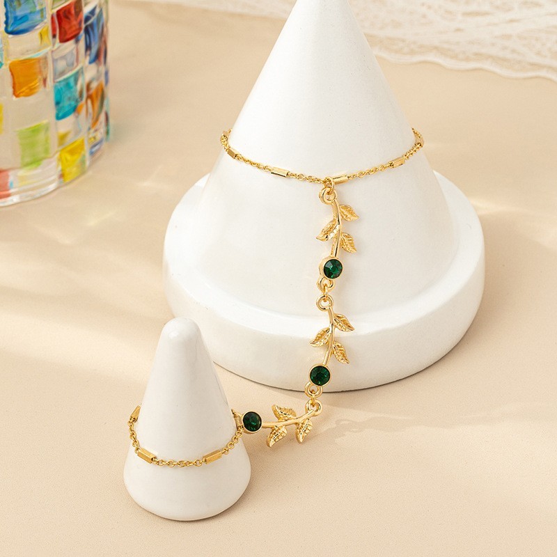 Green Rhinestone Leaf Hand Chain Ring Bracelet Imitation Pearl Zircon Jewelry