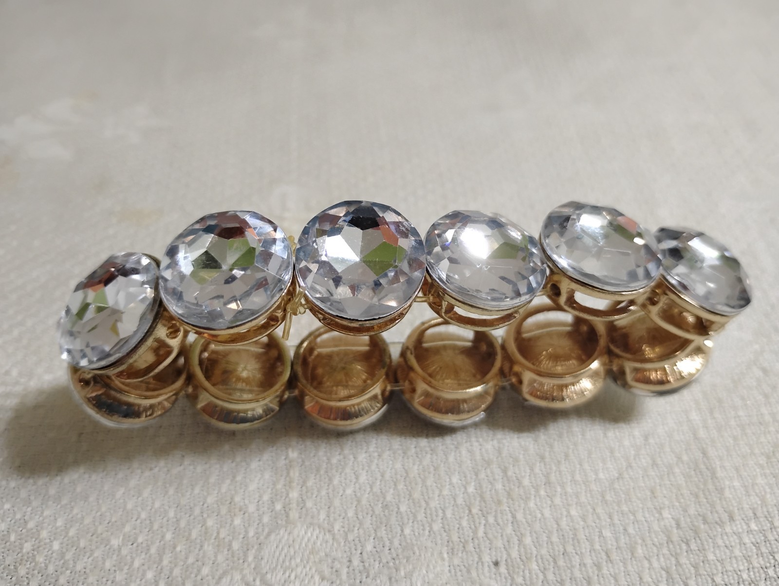 Chunky GT Metal Faceted Clear Crystal Inset 2.5″Diameter Stretch Bracelet