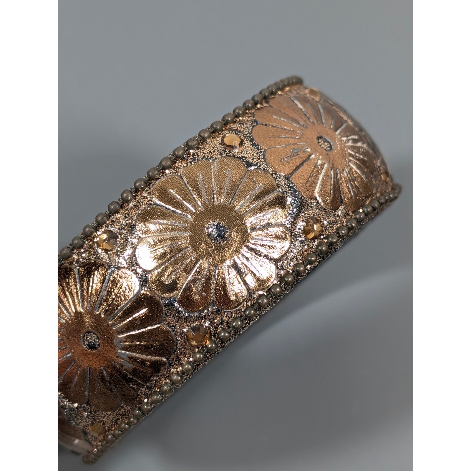 Bronze Tone Faux Leather Medallion Bracelet Rhinestone Glitter Boho 8in