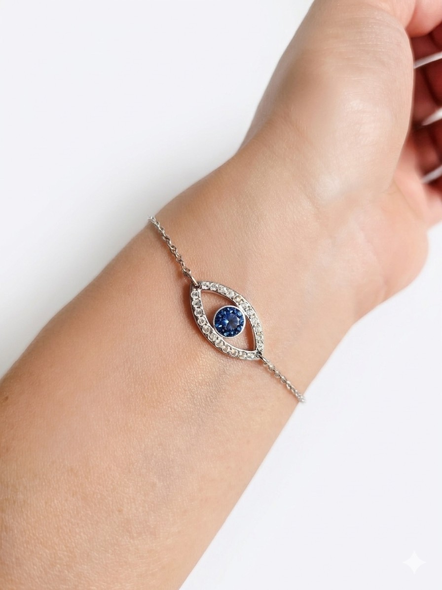 Swarovski Evil Eye Dangle Charm Cable Bracelet 7. 5in Round Stone Protection