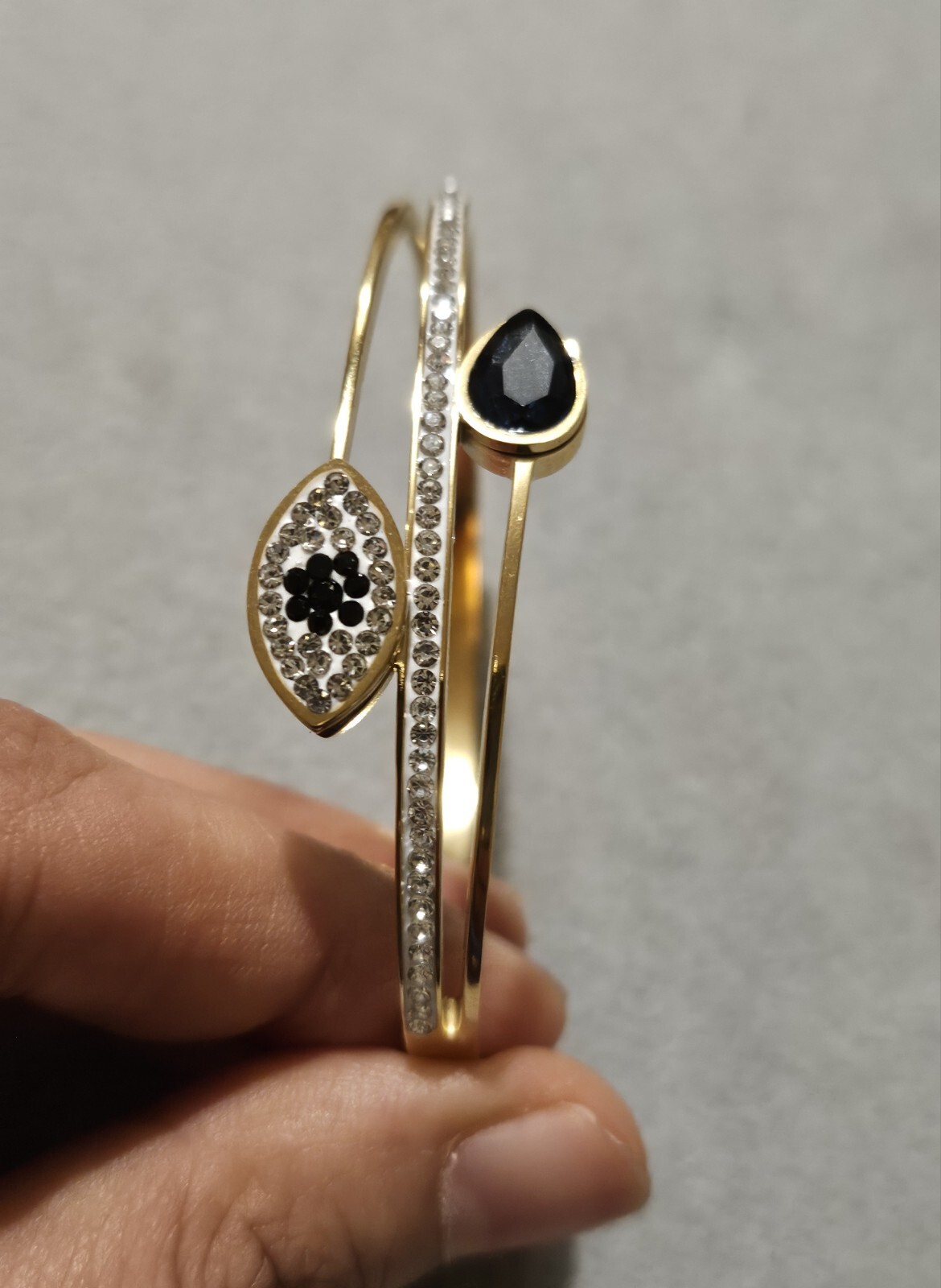 Beautiful Turkish Design Gold Plated Evil Eye Blue Crystals Bangle Bracelet