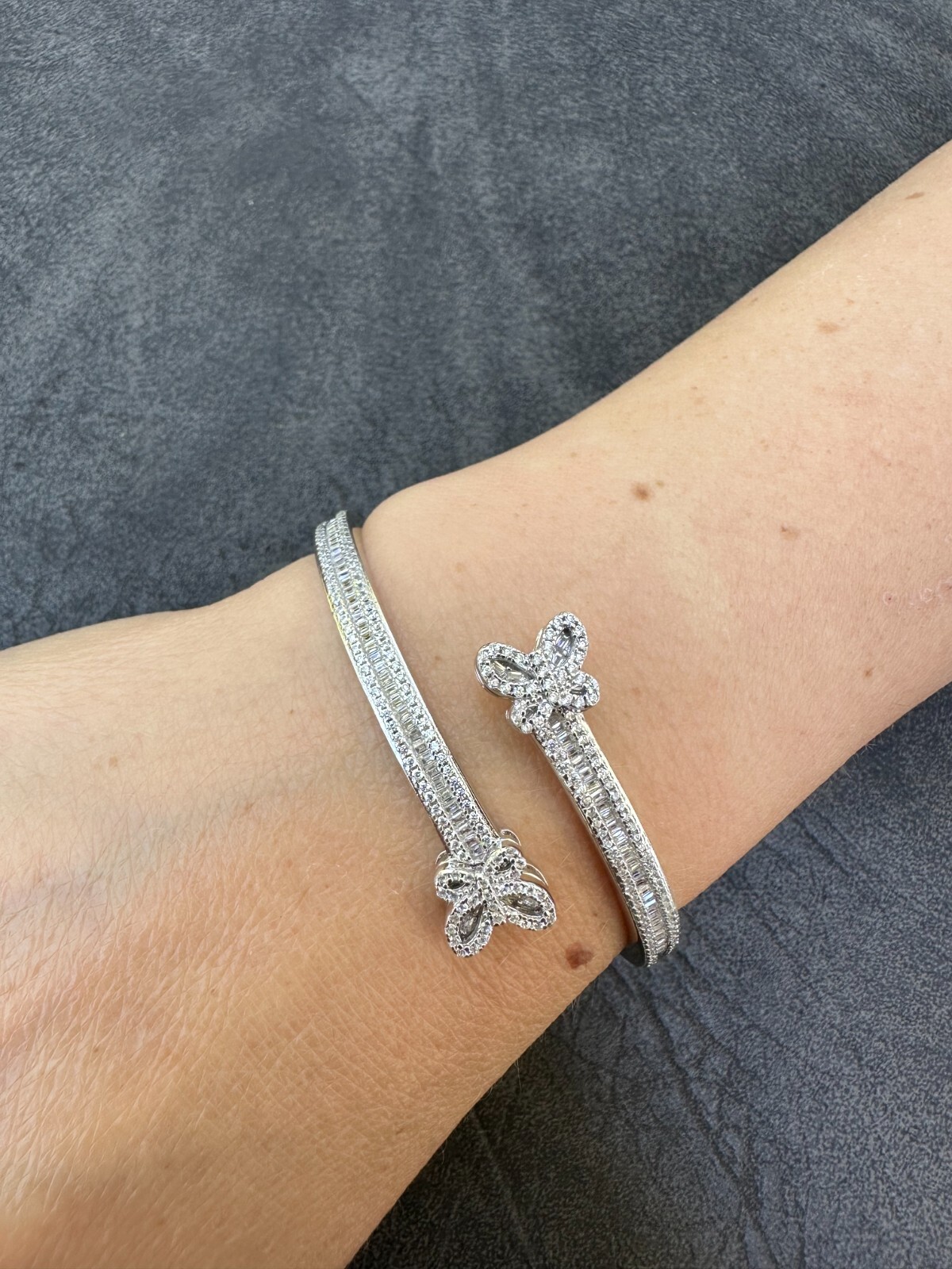 Real Solid 925 Sterling Silver Bangle Handmade Bracelet CZ Iced Butterfly Design