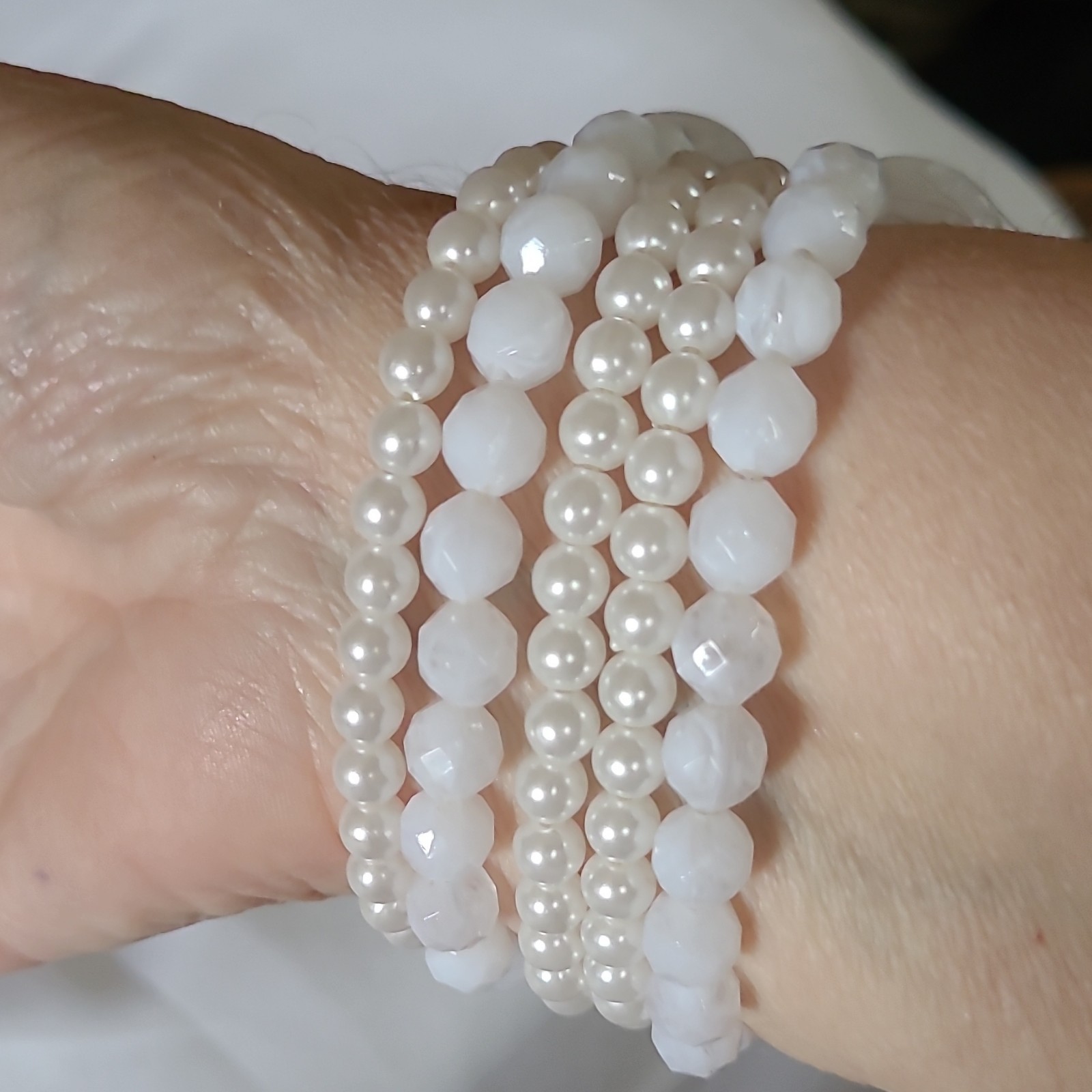 White Beaded Wrap Stretch Bracelet, Imitation Pearl Strands, Flower Accent
