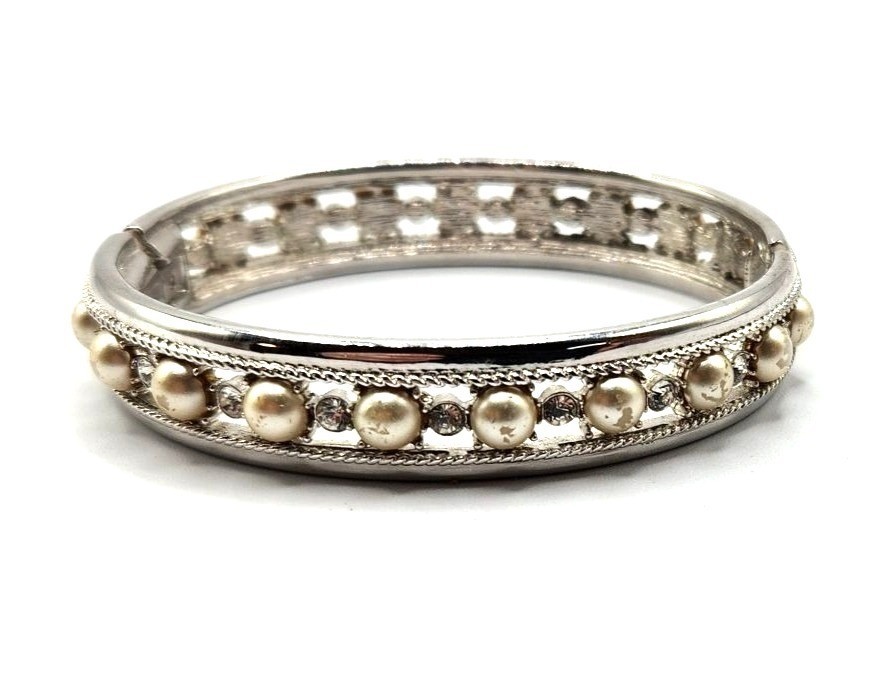 Hinged Bangle Bracelet – Silver Tone Metal Bead Accent