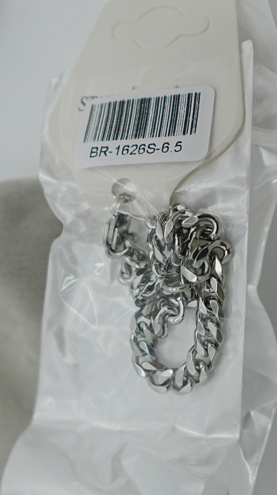 VNOX 2 Pcs Stainless Steel Cuban Link Chain Bracelets for Men and Women 6.5”
