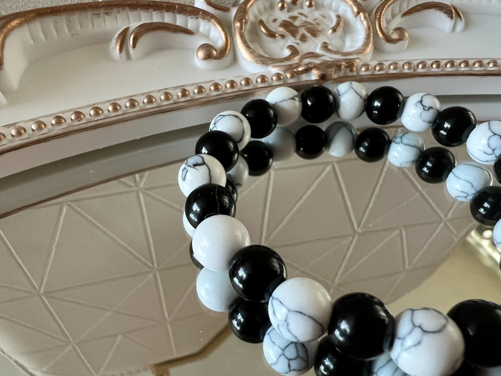 handmade women marble black & white stone bracelet elastic stretchy