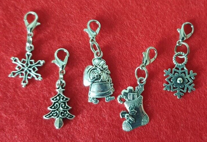 Pack of 5 Tibetan Silver Clip On Christmas Charms Mixed Designs Gift Wrapped