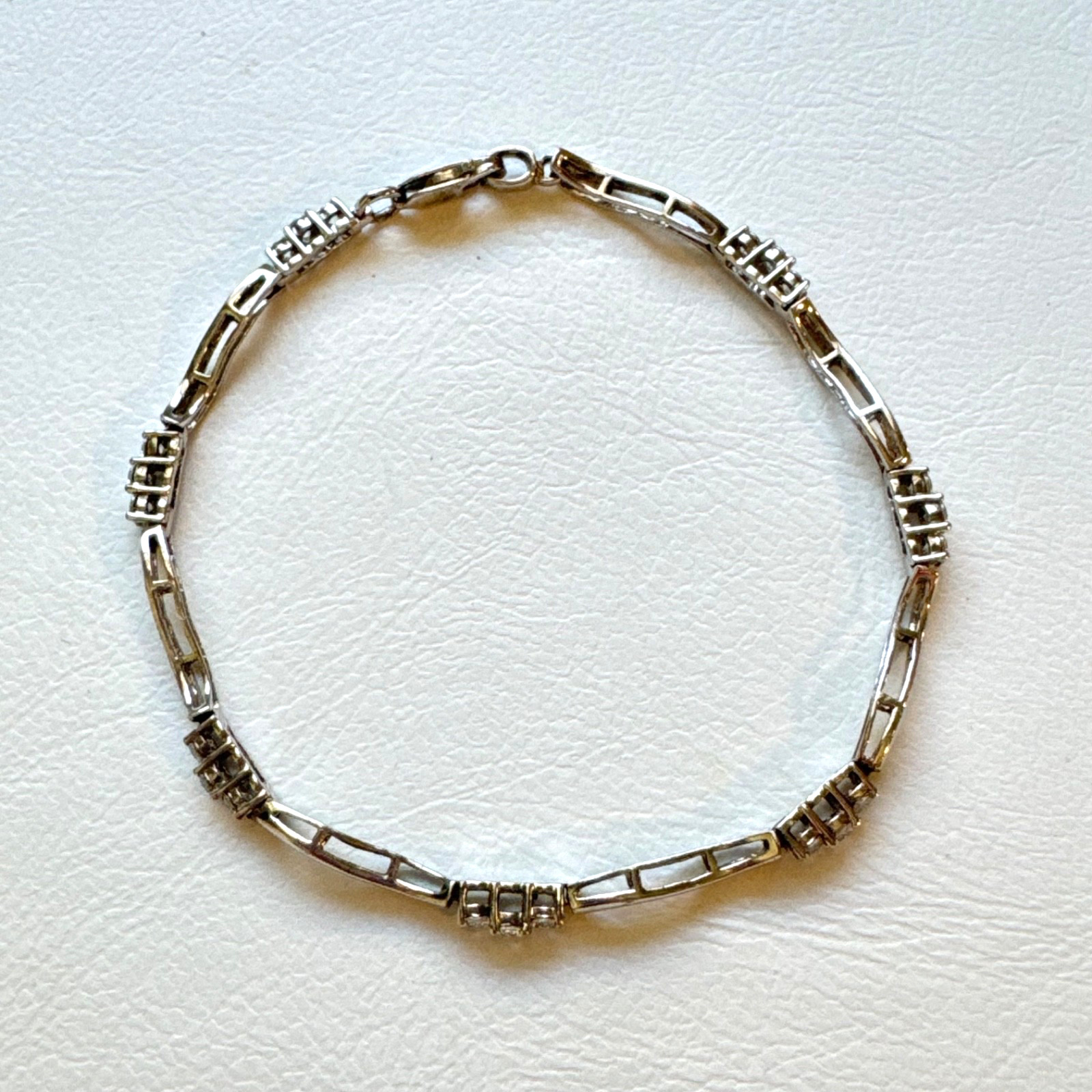 Vintage 925 Sterling Silver Wave Link Bracelet 3-Stone Cluster Clear CZ Accents