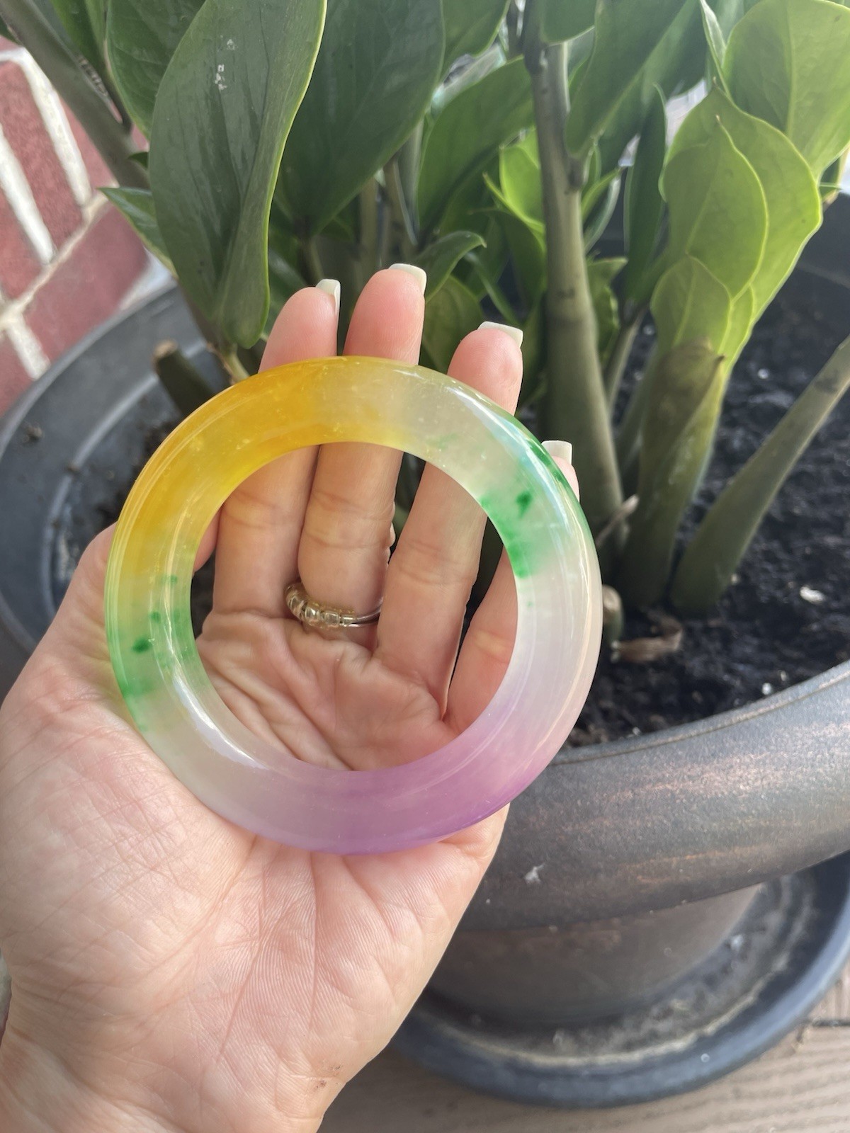 Multicolor Translucent stone bangle Round Shape Yellow Green Purple White 57mm