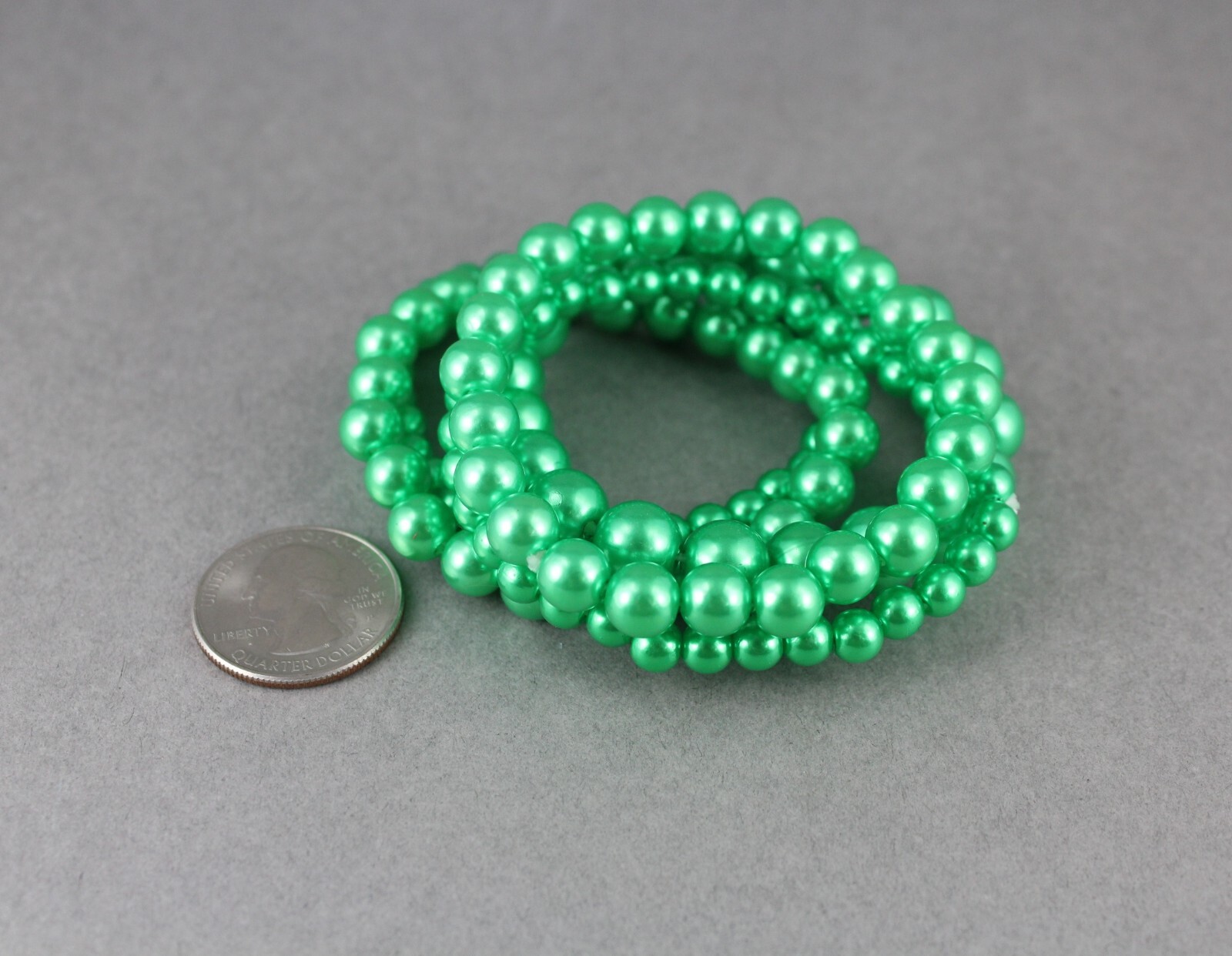 green faux pearl bracelet set pack of 5 bead stretch beads beaded 6mm 8mm 9mm