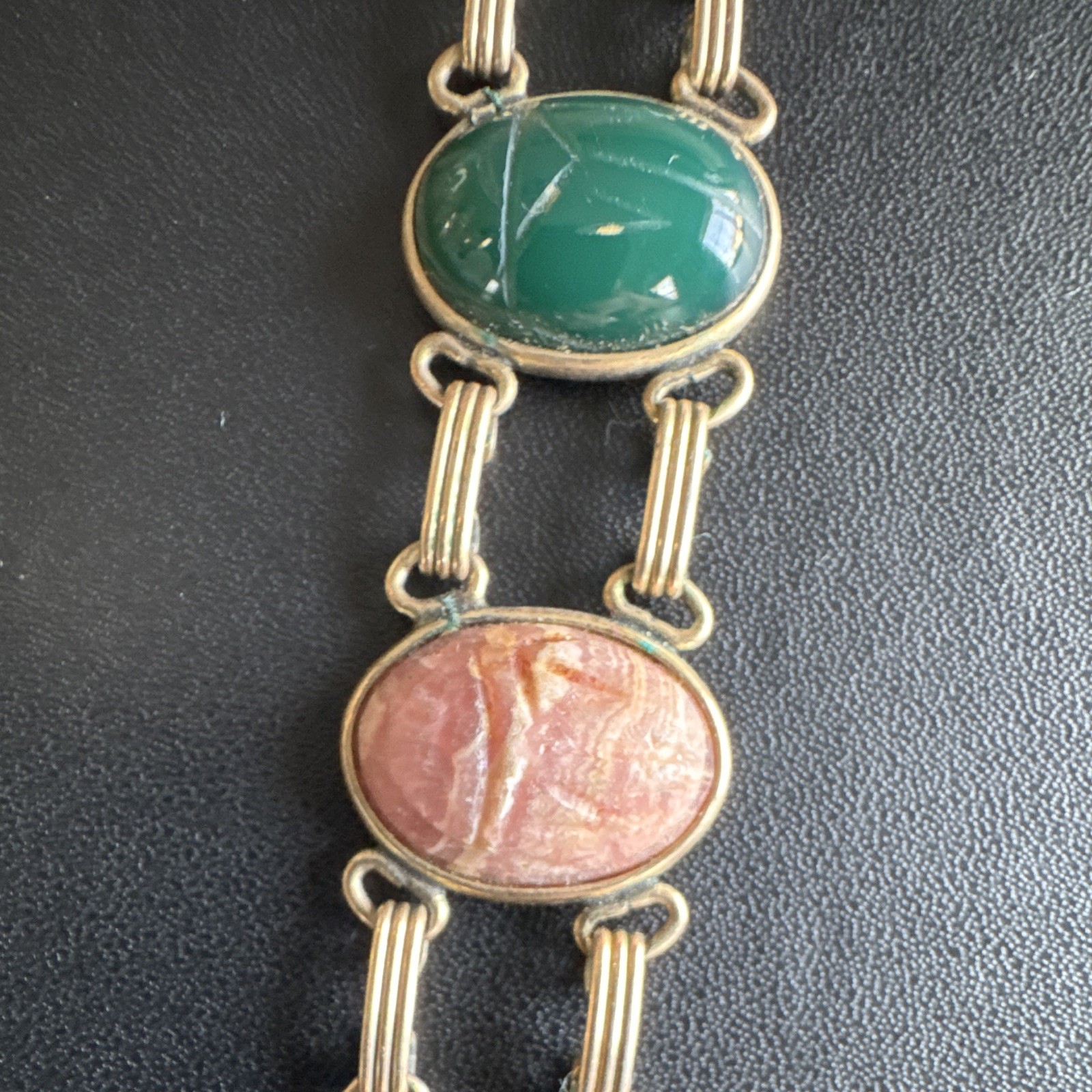Gold Tone Egyptian Bracelet Multicolor Oval Bezel Stones Lobster Clasp 7″