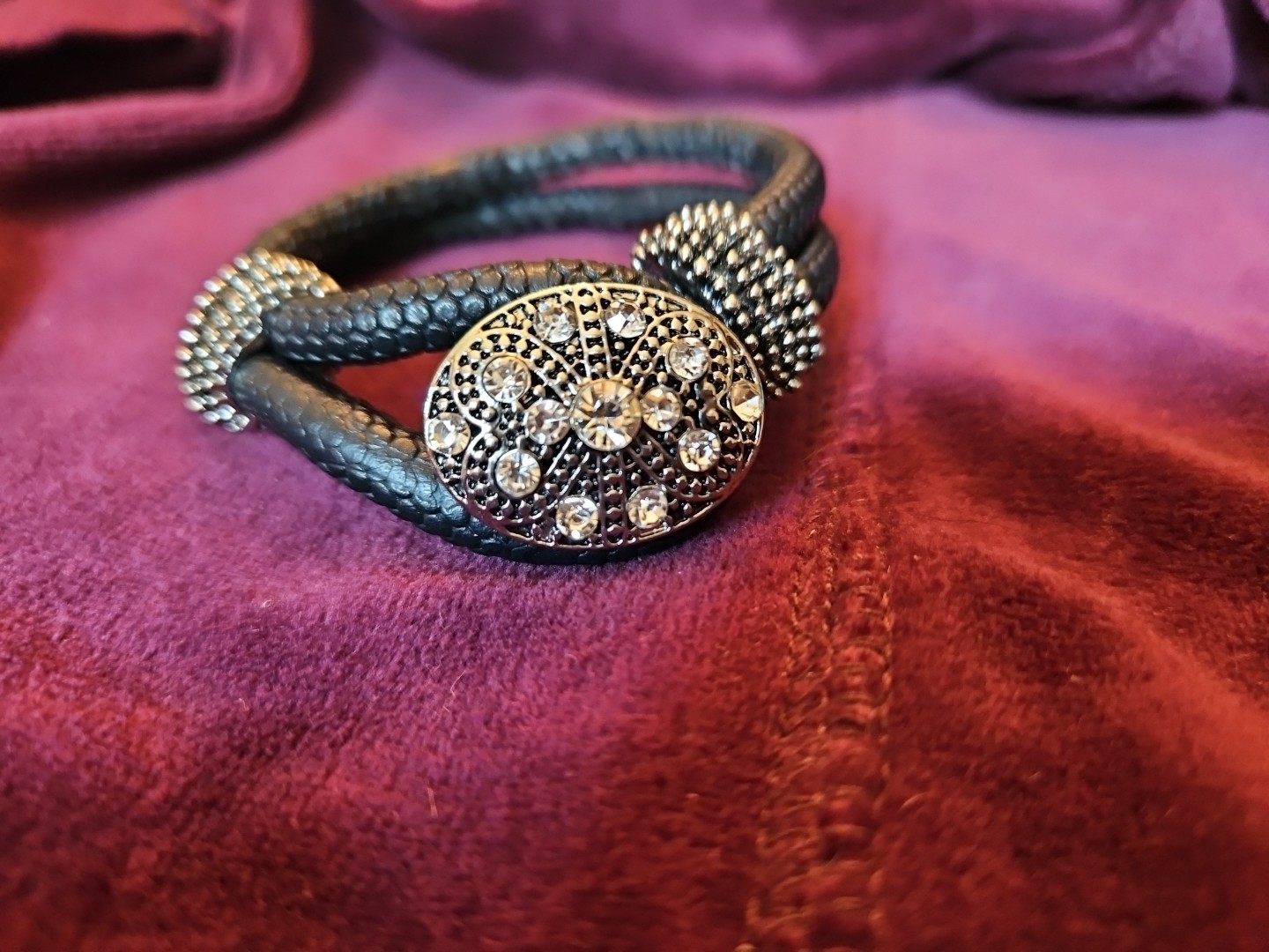 Gingersnaps Black Leather Braided Cord Bracelet Pink Enamel Dogwood Snap 7″