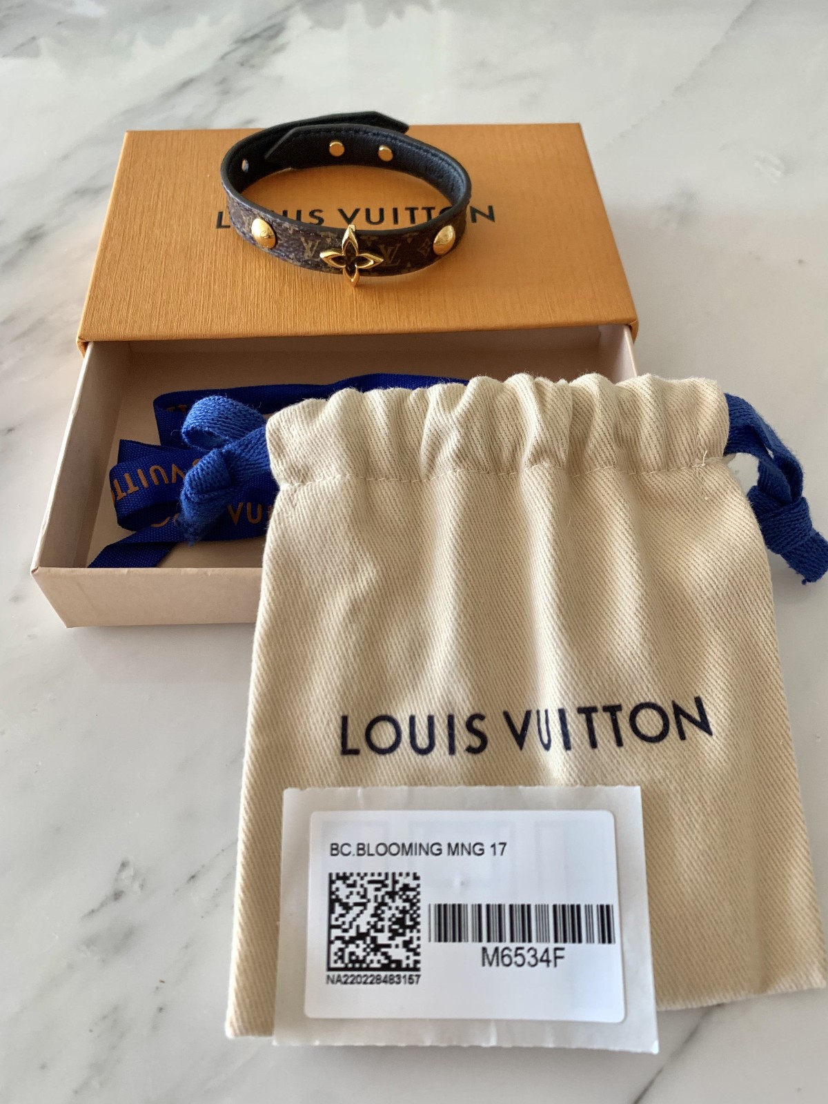 Louis Vuitton Monogram Blooming Leather Bracelet Gold Flower