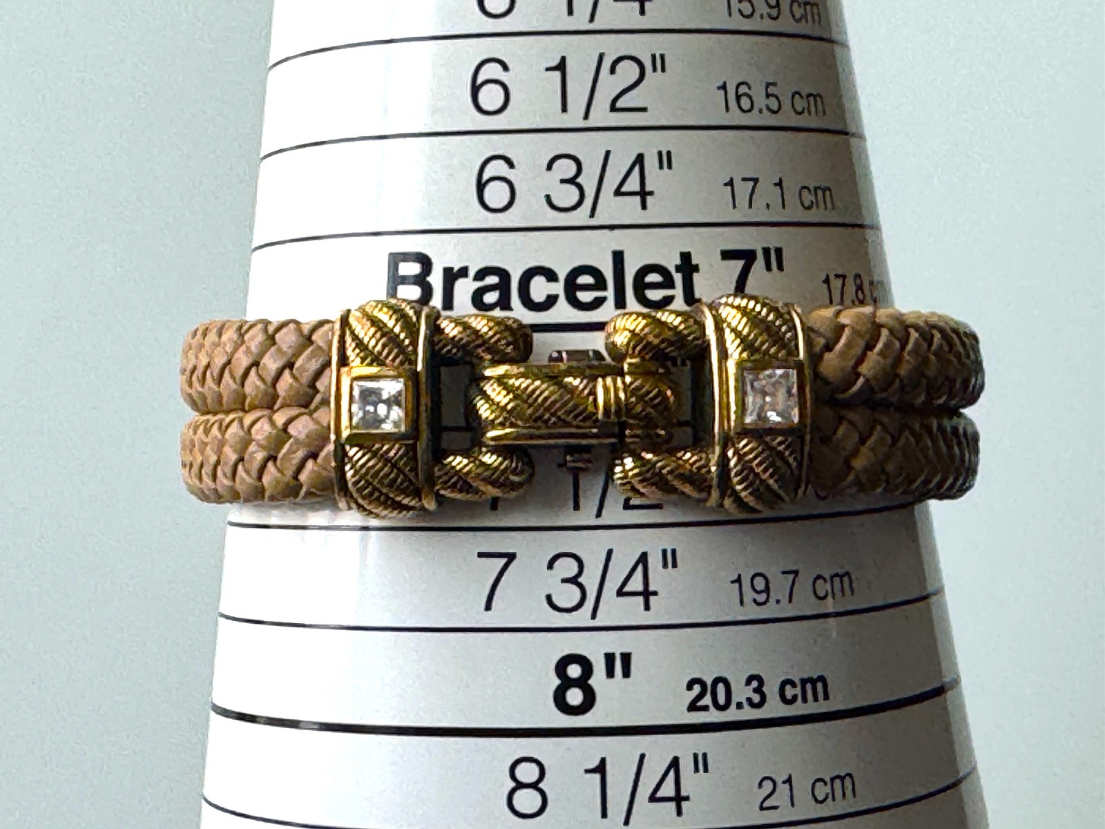 Judith Ripka 925 Sterling Silver & Tan Leather Push-Lock Latch 7″ Bracelet