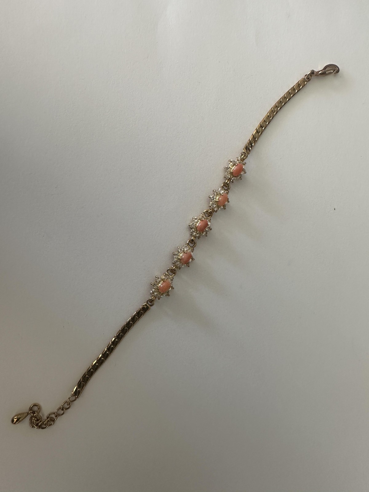 Gold Tone Pink Salmon Cabochon Chain Tennis Bracelet 7.5 Inch Crystal Flower
