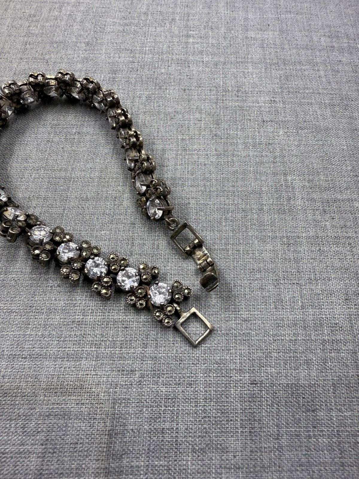 Marcasite & Crystal Cluster Link Sterling Silver .925 Tennis Bracelet 7.75″